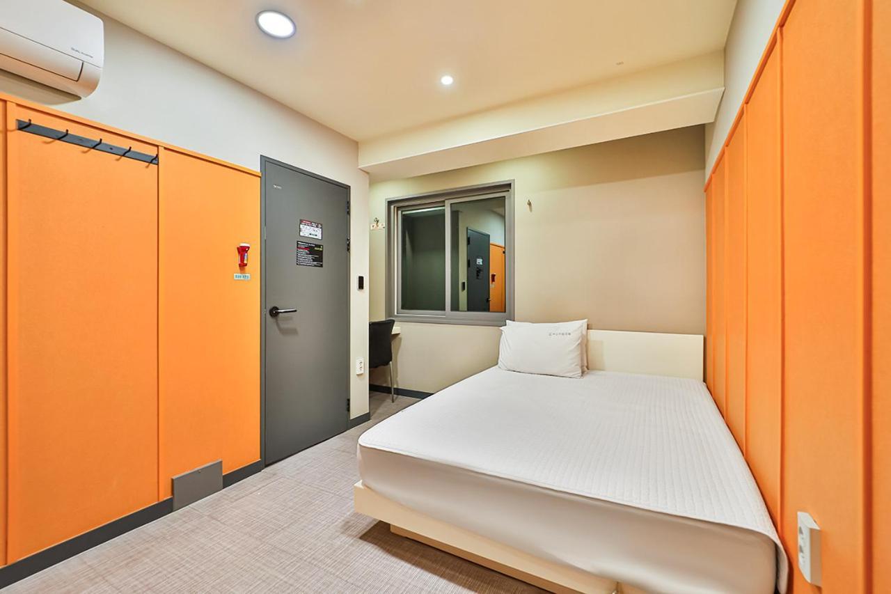 Top Motel Busan Exteriör bild