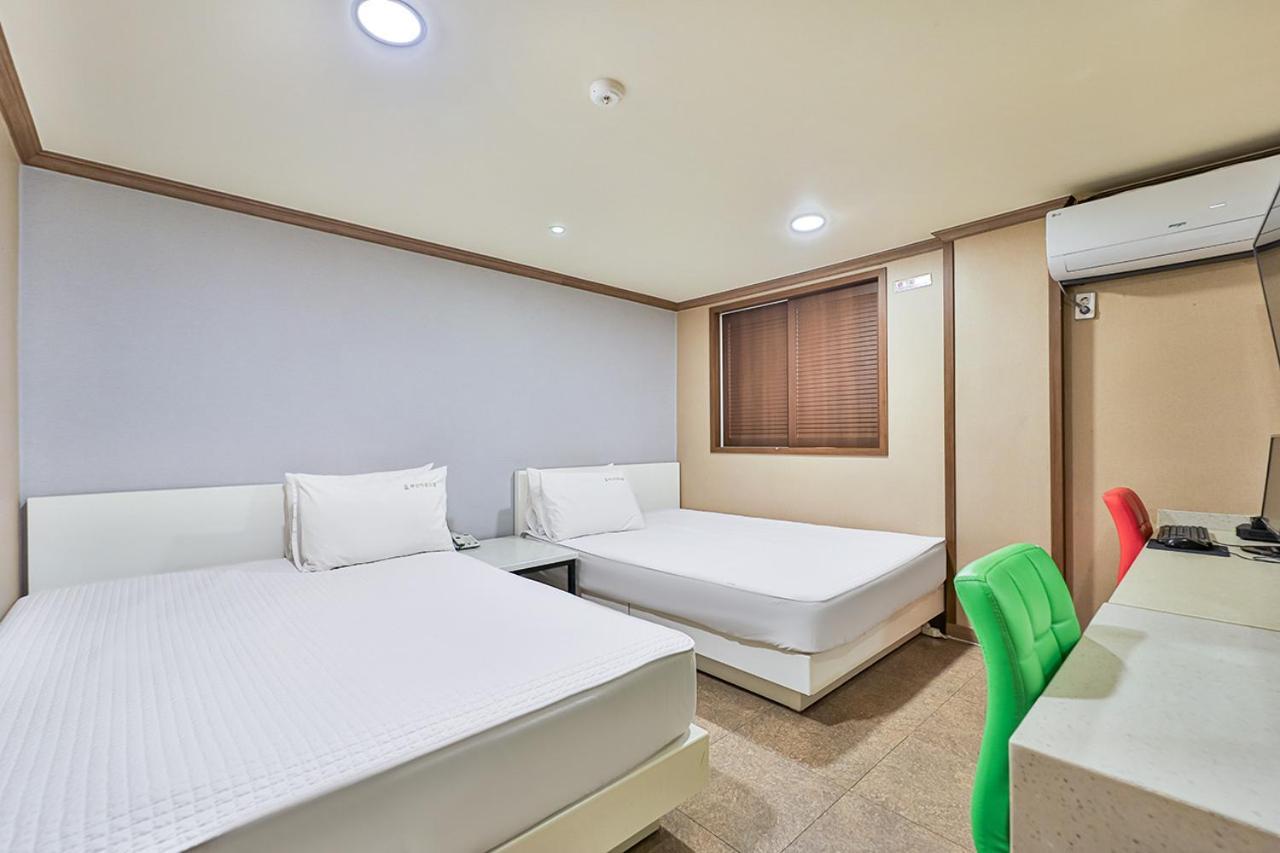Top Motel Busan Exteriör bild