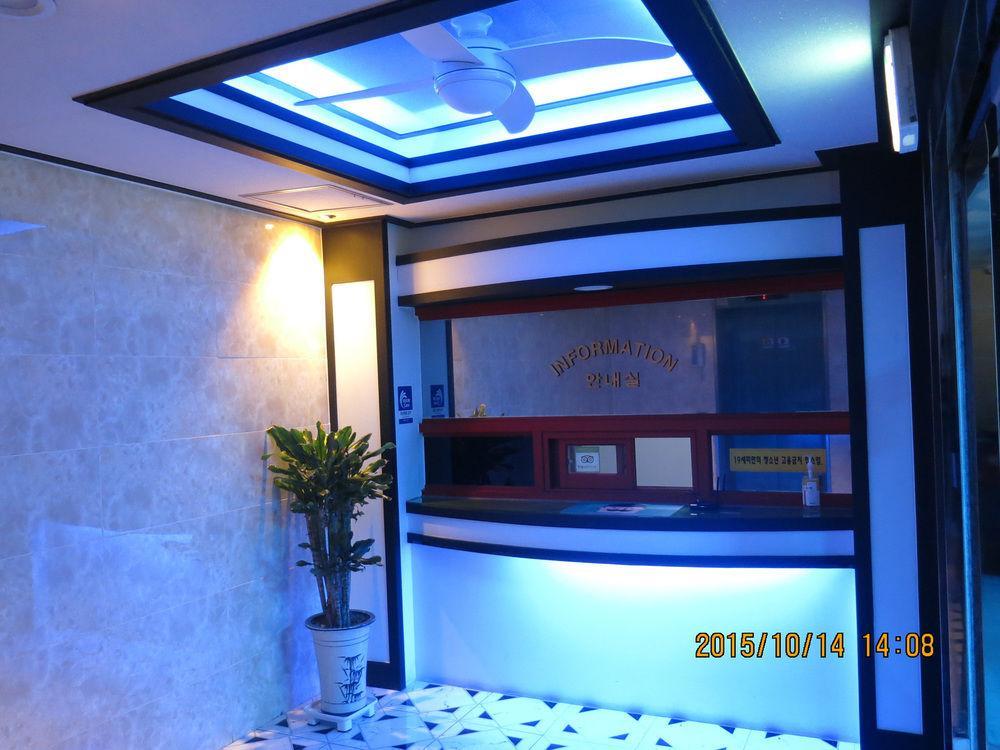 Top Motel Busan Exteriör bild